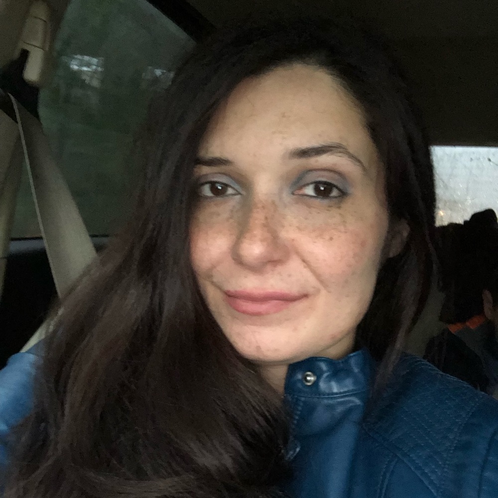 Meet your Posher, Marianna
